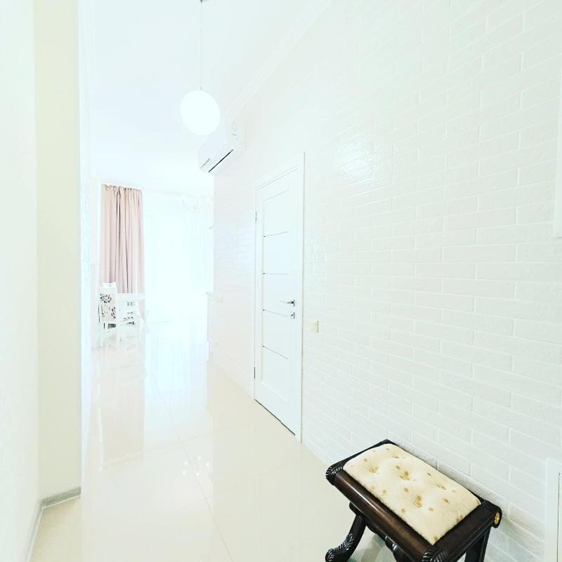1 Room 60M2 Center Of Obolon Near River Side. With Terrace. 22 Floor เคียฟ ภายนอก รูปภาพ
